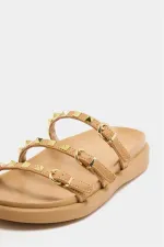 Chaussons tendance en vison avec clous dorés