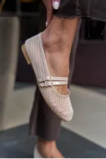 Ballerine en maille à double ceinture beige Ballerine en maille à double ceinture beige