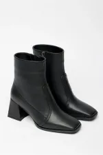 Bottes et bottines noires à talons et bout plat pour femme – Fermeture éclair, style décontracté et élégant