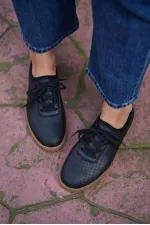 Baskets texturées en maille noires