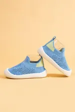 Chaussures premiers pas pour bébé avec semelles confortables, bleues