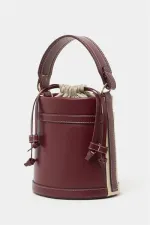 Sac seau à coutures contrastées bordeaux, porté main ou bandoulière