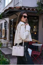 Sac à main et sac à bandoulière crème avec détails en dentelle Sac à main et sac à bandoulière crème avec détails en dentelle