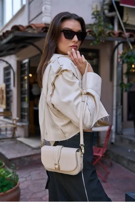 Sac bandoulière à boucle Alina pour femme - Crème