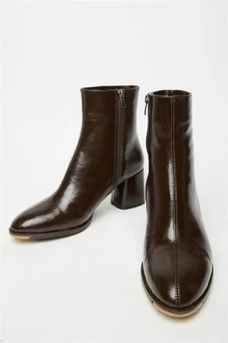 Bottes et bottines à talons hauts en cuir verni marron pour femme – Modèle élégant pour tous les jours avec fermeture éclair