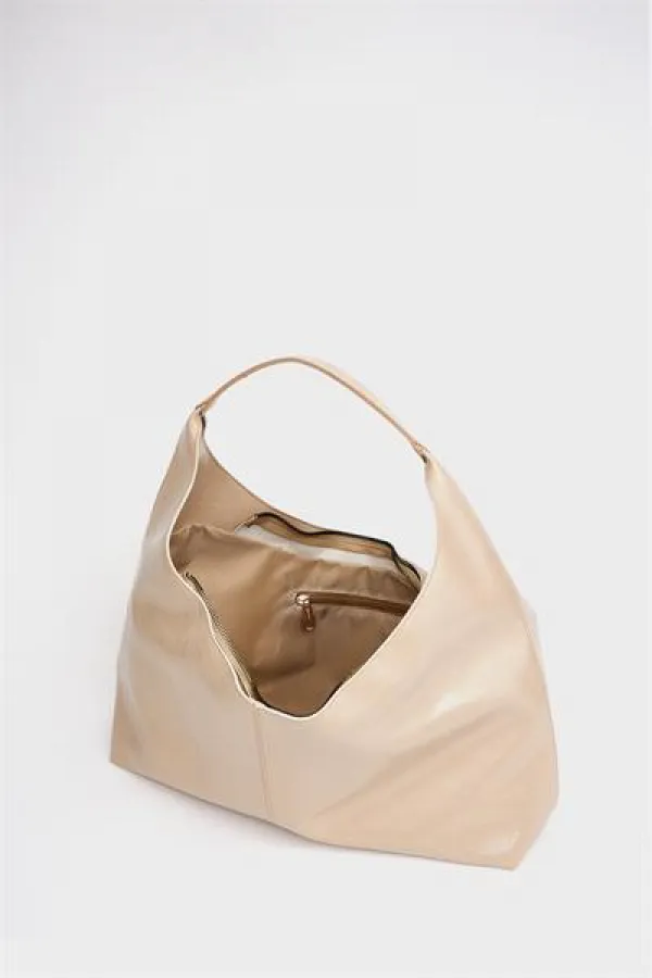 Sac à main et à bandoulière en cuir verni brillant Cuir verni vison