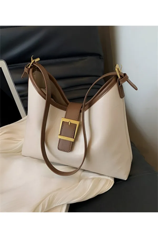 Sac à main et sac à bandoulière crème avec boucle dorée