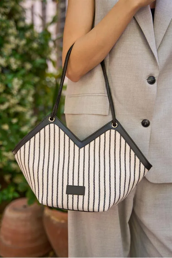 Sac fourre-tout zippé noir Sac fourre-tout zippé noir