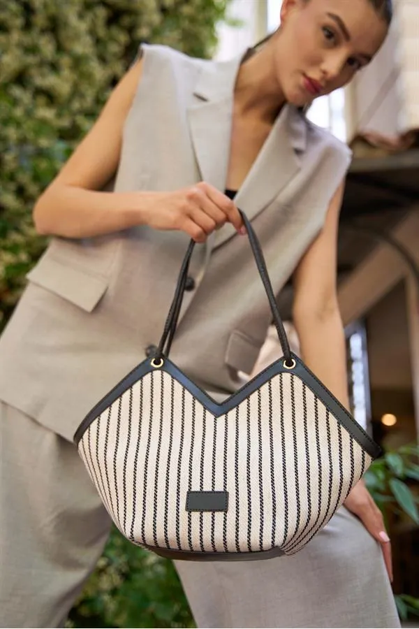 Sac fourre-tout zippé noir Sac fourre-tout zippé noir