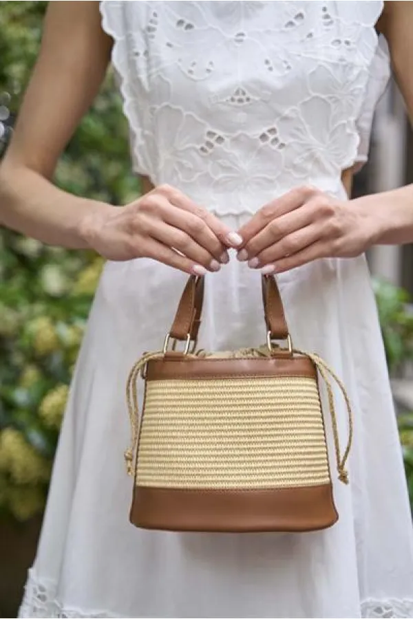 Sac seau en paille beige Madamra – Sac à main et à bandoulière en tricot style bohème pour femme [Été – Quotidien]