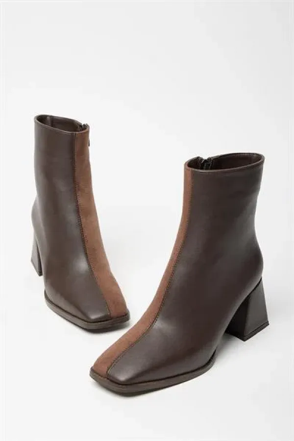 Bottes et bottines à talons plats en daim marron pour femmes - Fermeture éclair, style décontracté et élégant