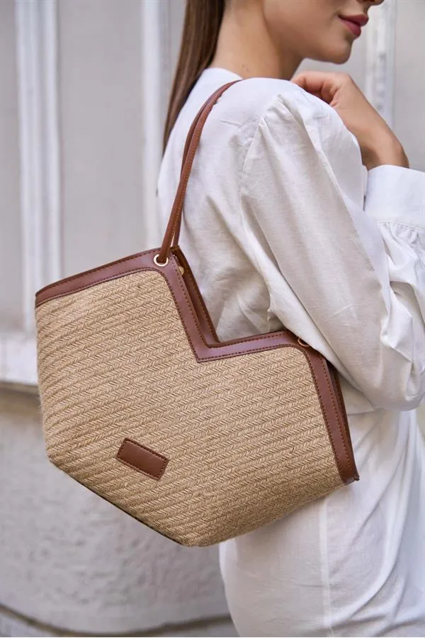 Zippered Tote Bag Tan Straw