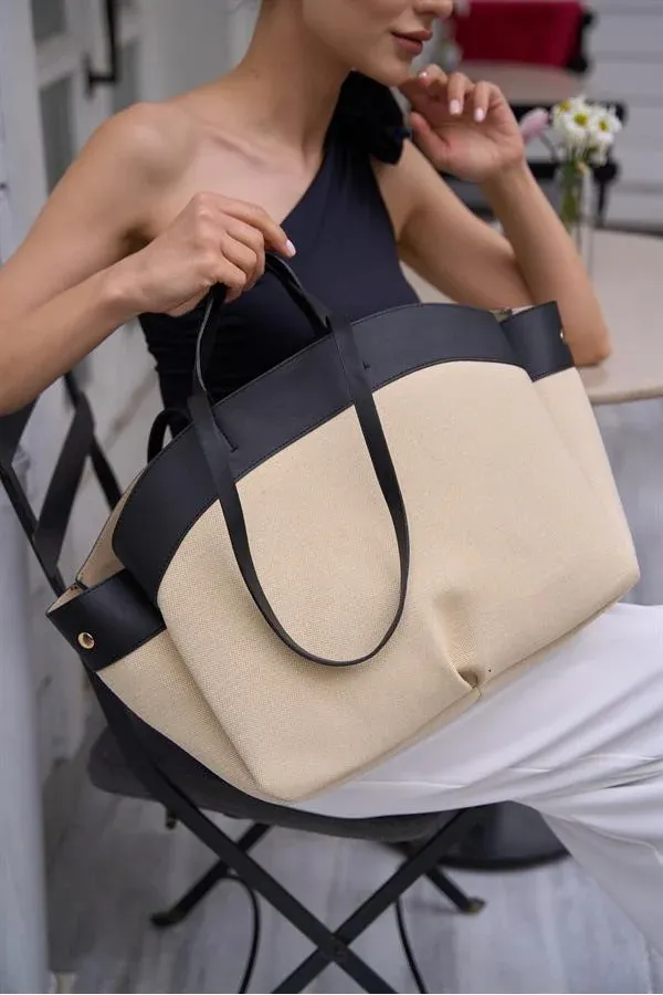 Sac fourre-tout contrasté noir-crème