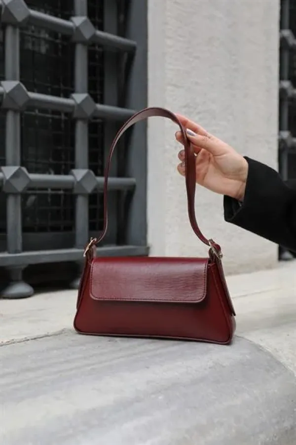 Sac bandoulière Alba Simple Design pour femme avec rabat - Rouge bordeaux