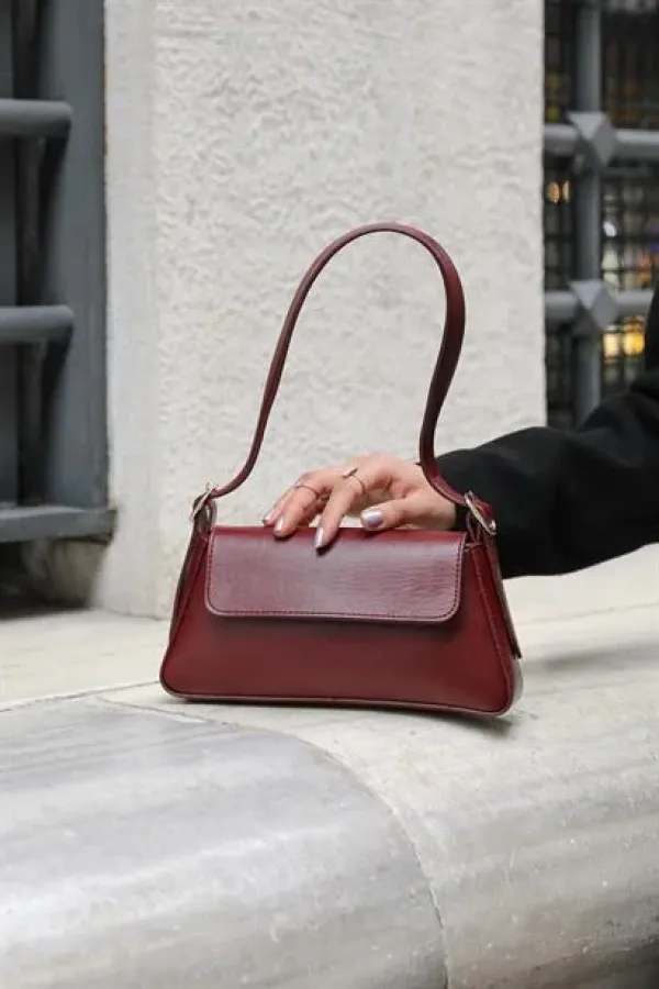 Sac bandoulière Alba Simple Design pour femme avec rabat - Rouge bordeaux