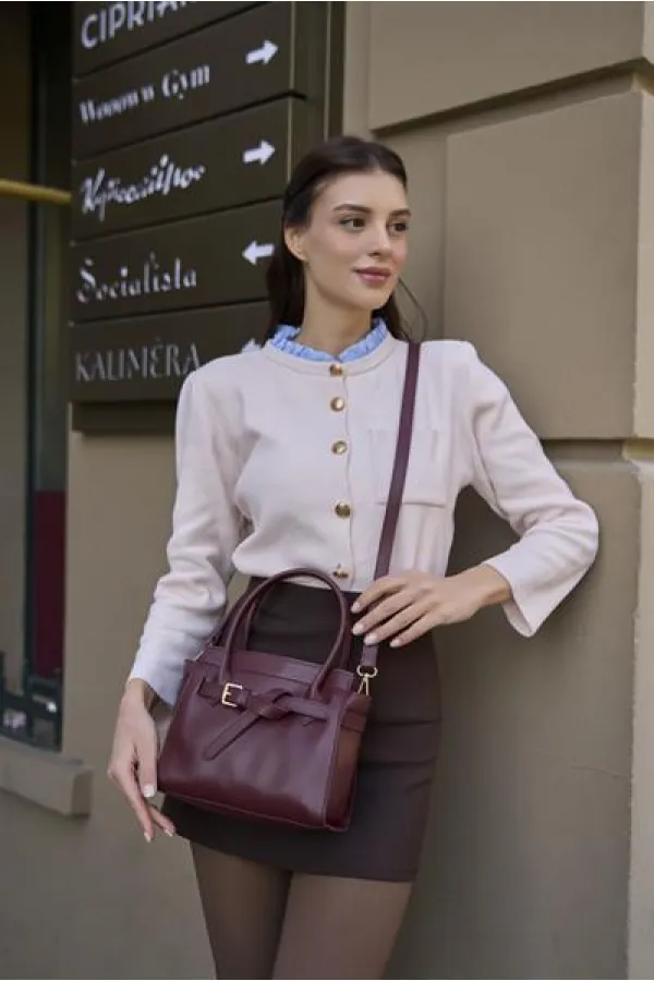 Mini sac à main et à bandoulière avec ceinture détaillée rouge bordeaux