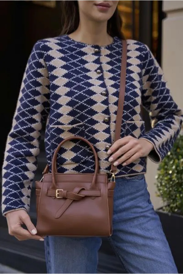 Mini sac à main et à bandoulière avec ceinture détaillée, couleur beige