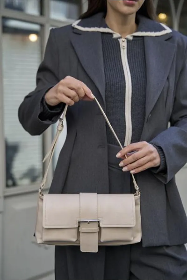 Sac à main et à bandoulière enduit beige