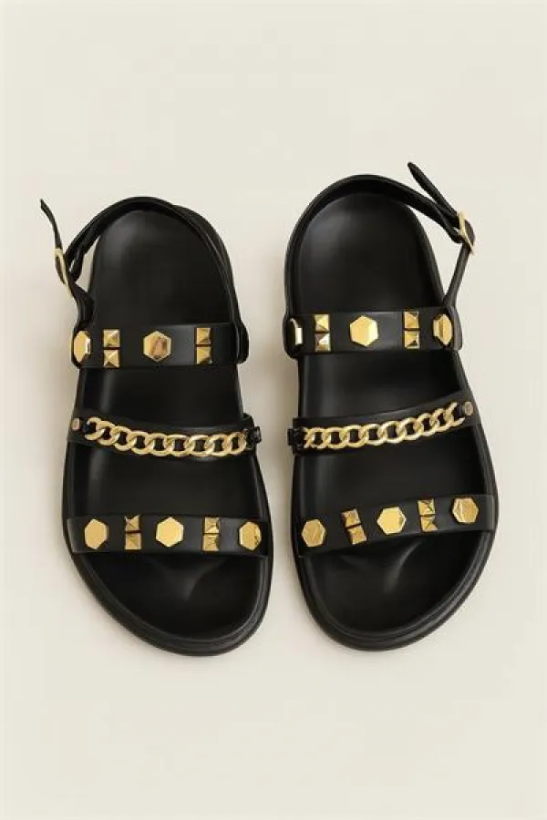 Sandales d'été bohème chic à semelle épaisse pour femme avec chaîne et détails en métal doré noir Sandales d'été bohème chic à semelle épaisse pour femme avec chaîne et détails en métal doré noir