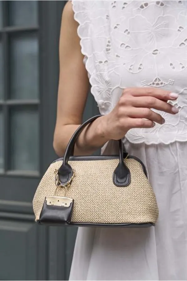 Mini sac à main texturé en osier noir