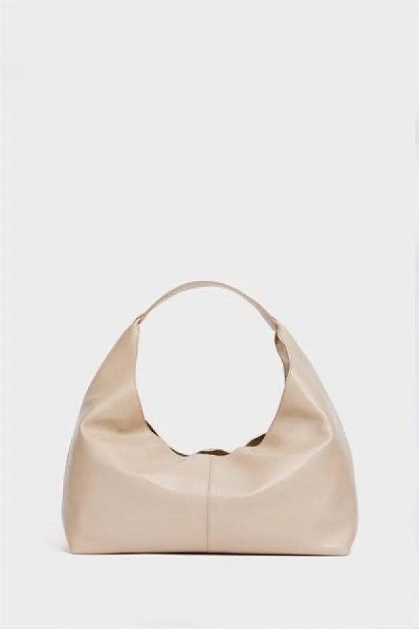 Sac à main et à bandoulière en cuir verni brillant Cuir verni vison