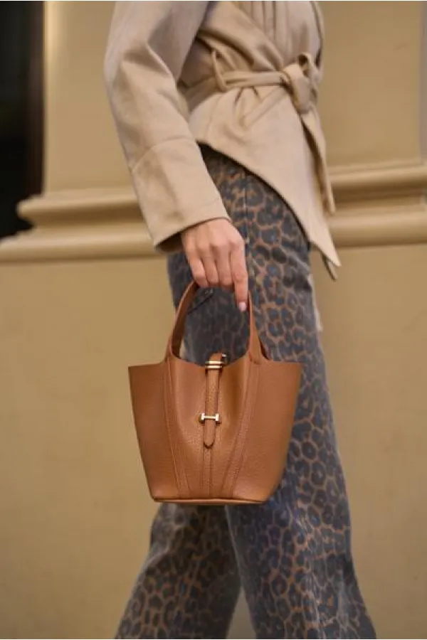 Sac panier avec cadenas, couleur fauve