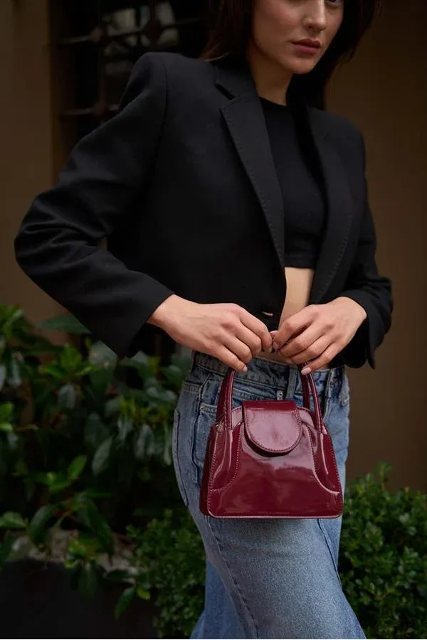 Sac à main Maja Mini City pour femme avec rabat - Cuir verni bordeaux