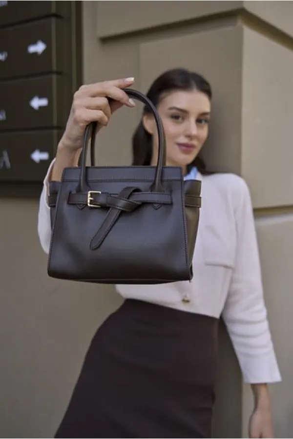 Mini sac à main et à bandoulière avec ceinture détaillée marron