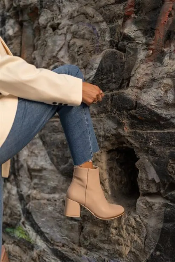 Bottes et bottines en vison Bottes et bottines en vison