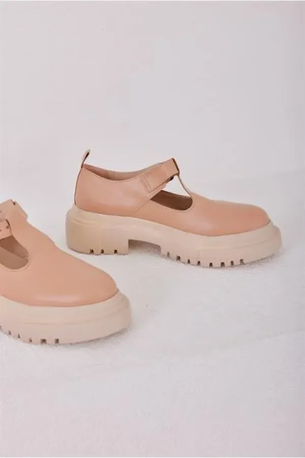 Chaussures décontractées à semelles épaisses avec ceinture en vison
