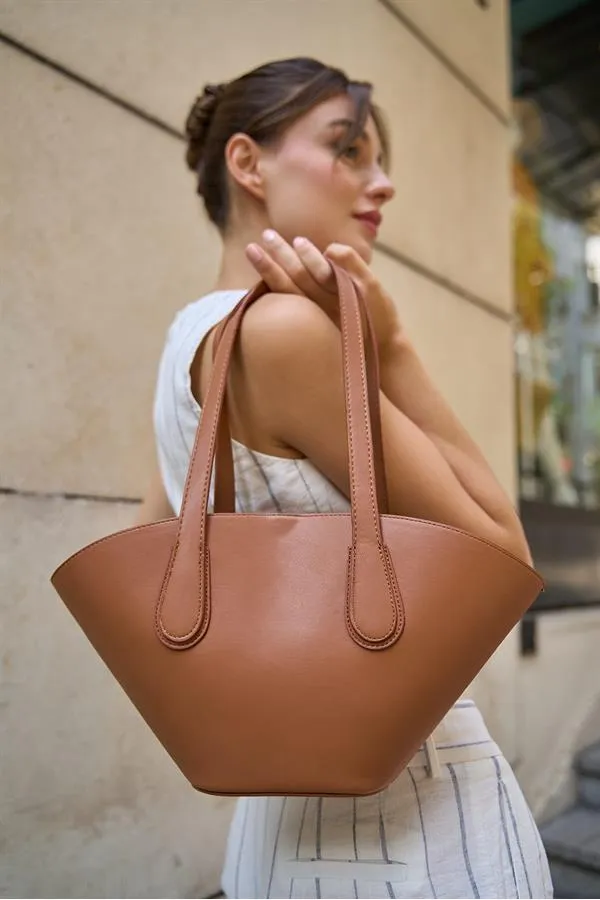 Sac cabas aspect cuir beige