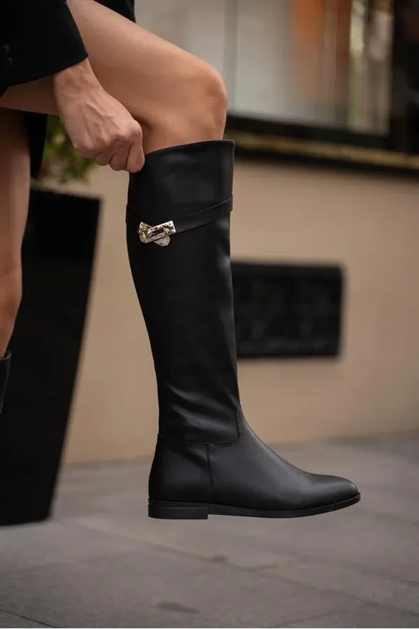 Bottes hautes en cuir noir à ceinture