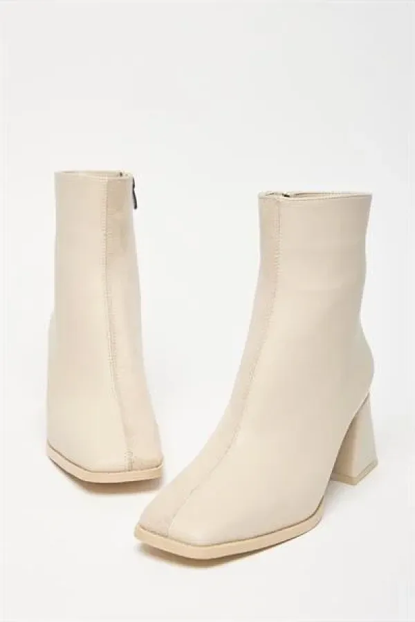 Bottes et bottines en daim beige pour femmes, bout rond, talon contrasté, cuir PU, fermeture éclair élégante Bottes et bottines en daim beige pour femmes, bout rond, talon contrasté, cuir PU, fermeture éclair élégante