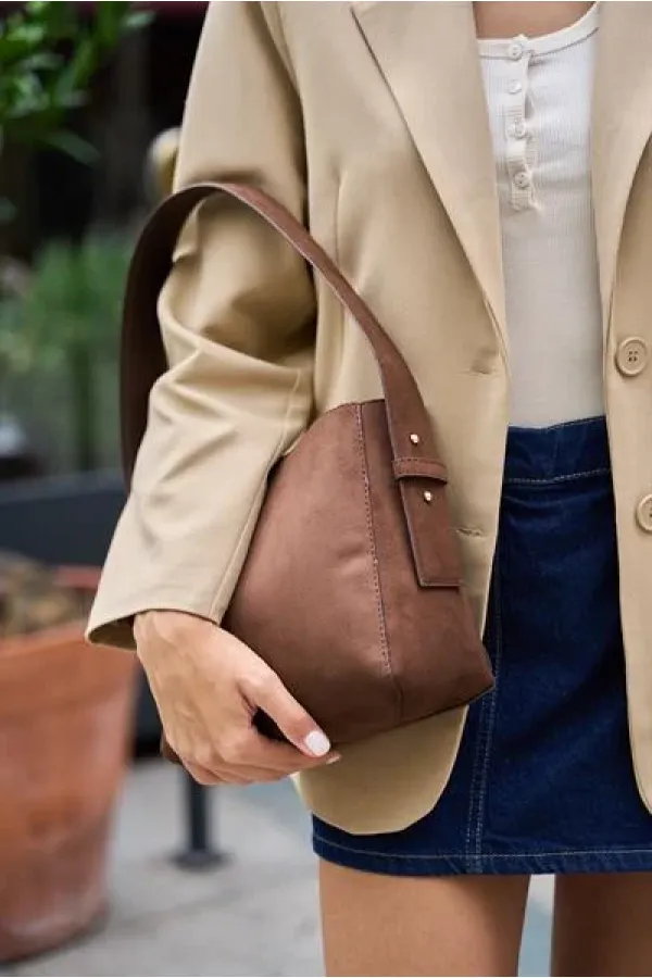 Shopper Yumuşak Deri Ayarlanabilir Askılı Omuz Çantası Kahverengi Süet