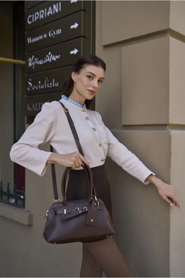 Sac rétro avec accessoires dorés, sac à main et sac à bandoulière, marron