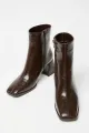 cuir verni marron