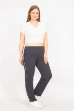 Kadın Lacivert Büyük Beden Biye Detaylı Spor Pantolon 65N35627