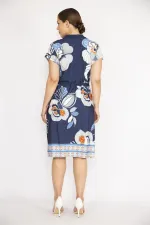 Kadın Lacivert Büyük Beden Yakalı Ön Pat Fermuarlı Beli Kuşaklı Elbise