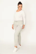 Kadın Gri Cebi Nakış Detaylı Paça Ribanalı Bel Lastik Ve Bağcıklı Spor Pantolon 65N31257