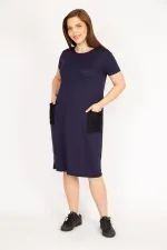 Kadın Lacivert Büyük Beden Cebi File Detaylı Kısa Kollu Viskon Elbise