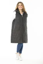 Kadın Büyük Beden Haki Ön Dermuarlı Kapşonlu Kapitone Astarlı Uzun Mont 65N37107