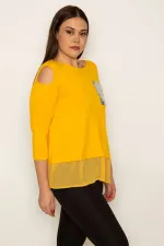 KADIN SARI OMUZ DEKOLTELİ TAŞ DETAYLI ETEK UCU ŞİFON