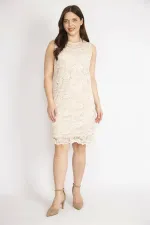 Kadın Bej Büyük Beden Arka Gizli Fermuarlı Astarlı Dantel Elbise