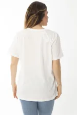 Kadın Büyük Beden Beyaz Pamuklu Kumaş Nakışlı Bluz 65N37099