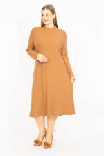 Kadın Safran Büyük Beden Sıfır Yaka Kendinden Çizgili Elbise 65N35602