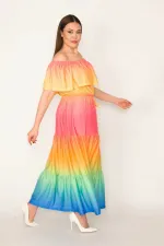 KADIN RENKLİ YAKASI LASTİK VE VOLAN DETAYLI KATLI ELBİSE