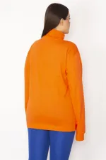 Kadın Turuncu Pamuklu Kumaş Boğazlı Yaka Bluz 65N29627