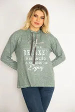 Kadın Yeşil Yakası Kuşgözü Bağcıklı Omuzları Ve Önü Taş Detaylı Tunik 65N34821