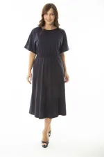 Kadın Büyük Beden Lacivert Beli Gipe Lastik Detaylı Yarasa Kol Elbise 65N36900