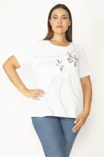 Kadın Beyaz Büyük Beden Pamuklu Kumaş Ön Baskılı Bluz